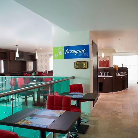 Holiday Inn Express & Suites Queretaro By Ihg Екстериор снимка