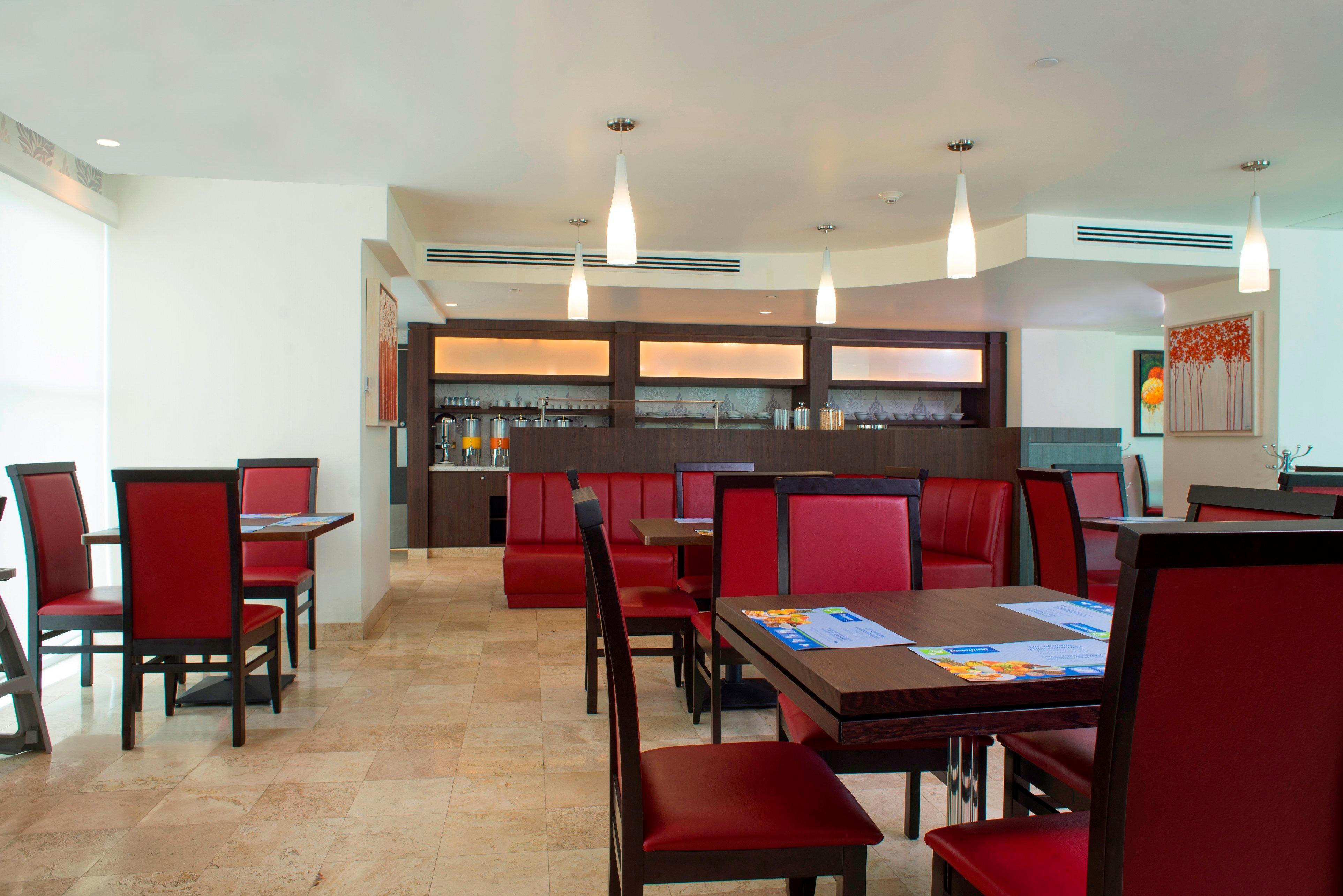 Holiday Inn Express & Suites Queretaro By Ihg Екстериор снимка