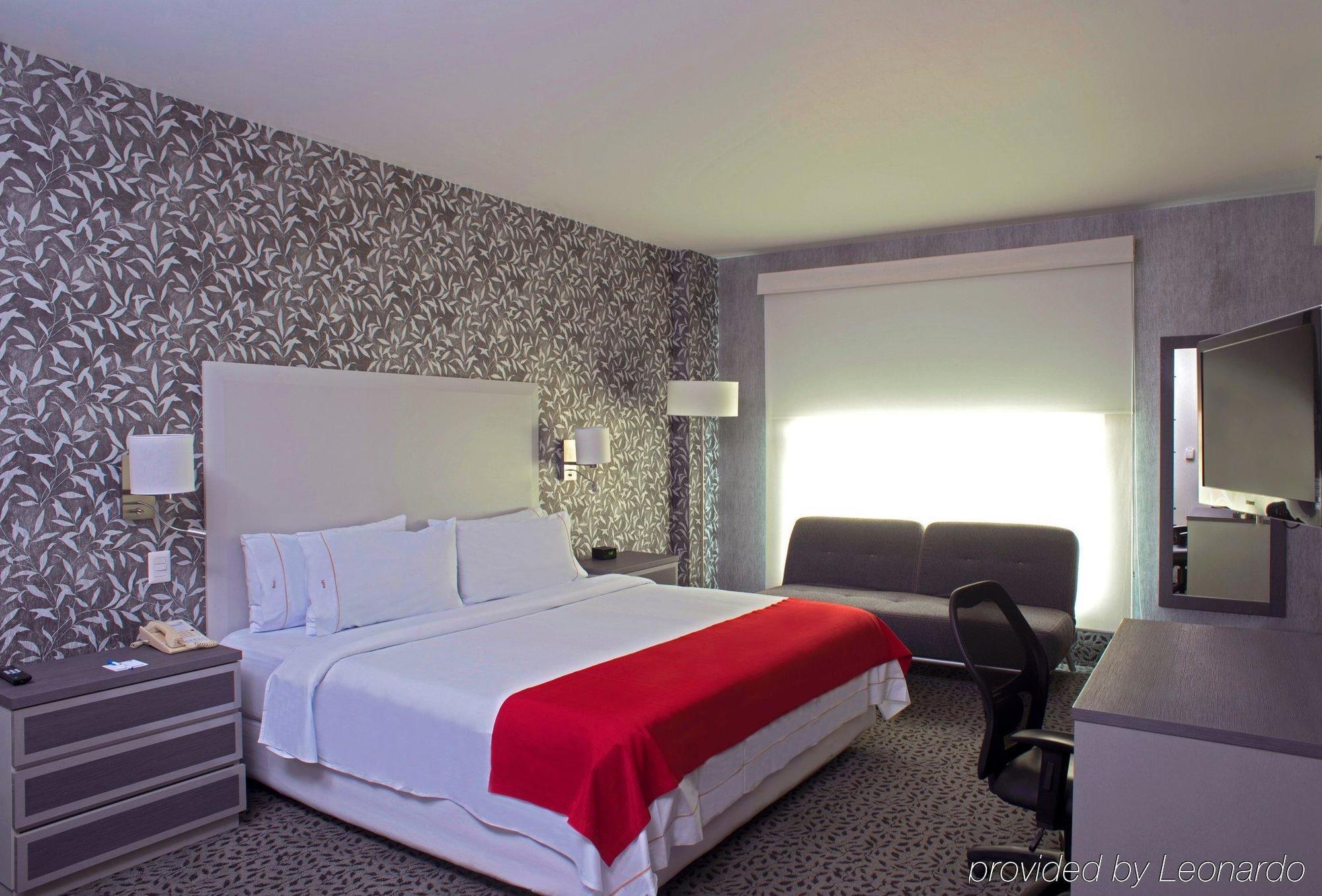 Holiday Inn Express & Suites Queretaro By Ihg Екстериор снимка
